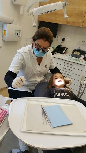 מרפאת שיניים לילדים פרדס חנה